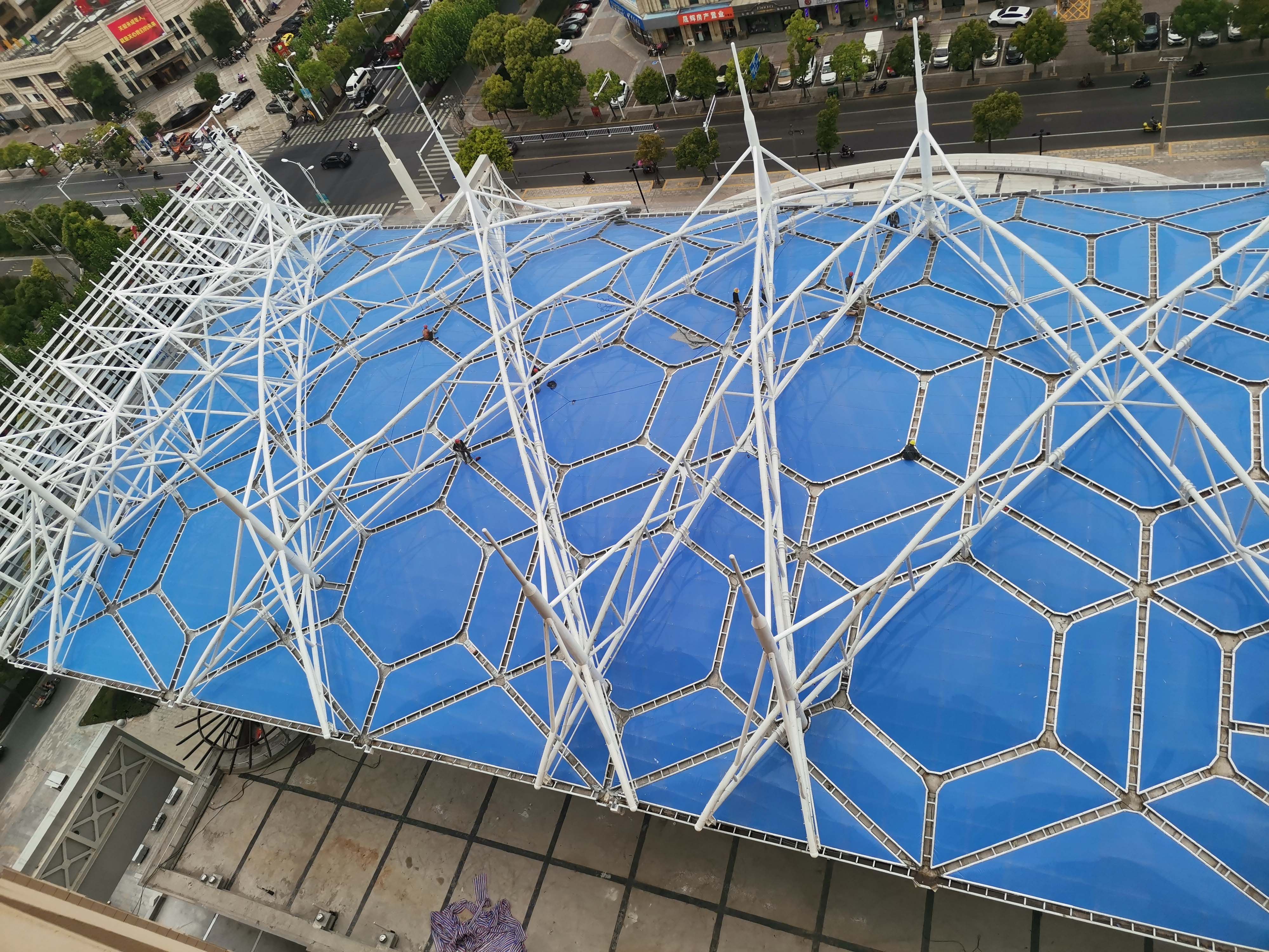 海安新城商业天幕ETFE工程