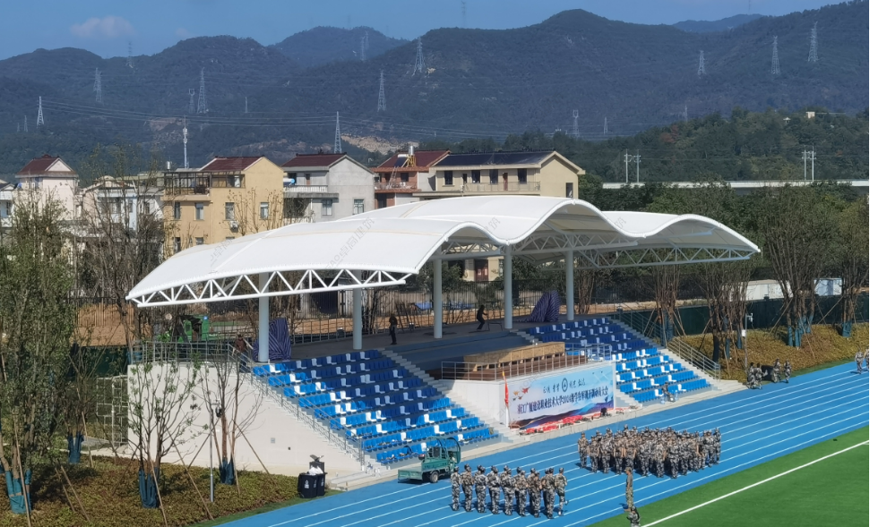 浙江广厦建设职业技术学院木雕小镇校区PTFE膜结构看台